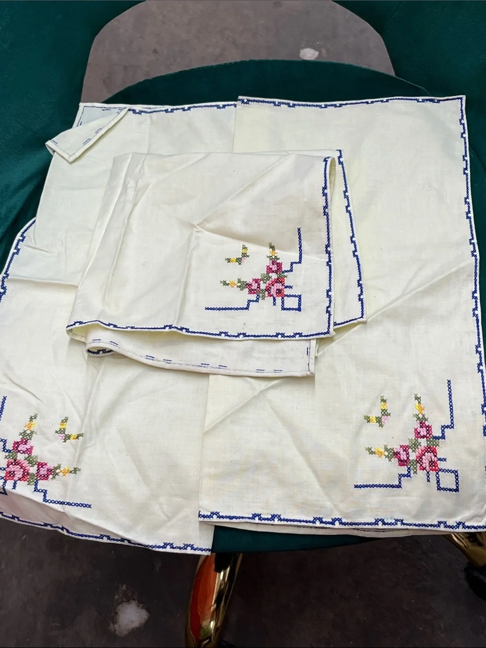 Cream Embroidered Floral Table Linen Set with Blue Trim